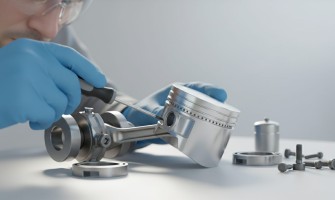 Screw vs Piston: เลือกระบบเครื่องอัดลมอย่างไรให้เหมาะกับงานช่างและอู่รถ
